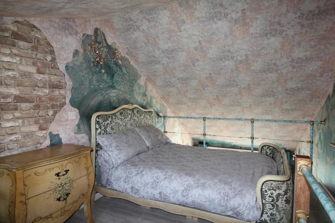 Unique, Loft-Style Apartment With Fantastic Brighton Marina Views מראה חיצוני תמונה